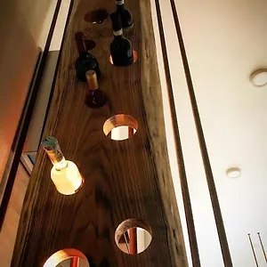 https://la-casina-di-lucio.it-tuscanyhotel.com